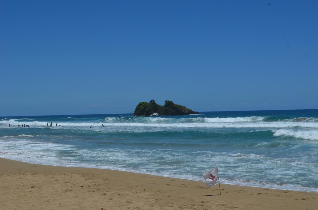 Lanna Ban Hotel Puerto Viejo de Talamanca Экстерьер фото