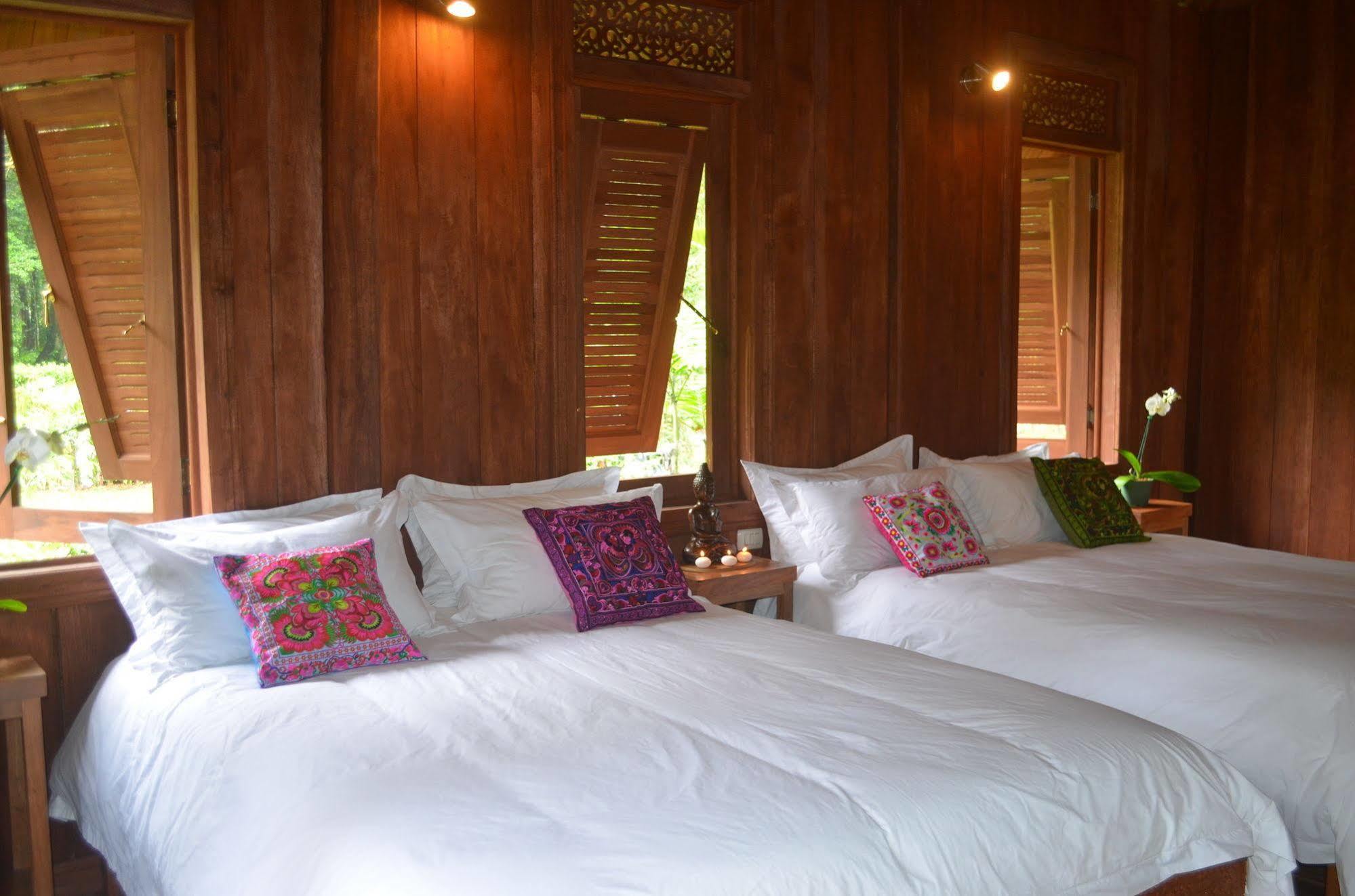 Lanna Ban Hotel Puerto Viejo de Talamanca Экстерьер фото